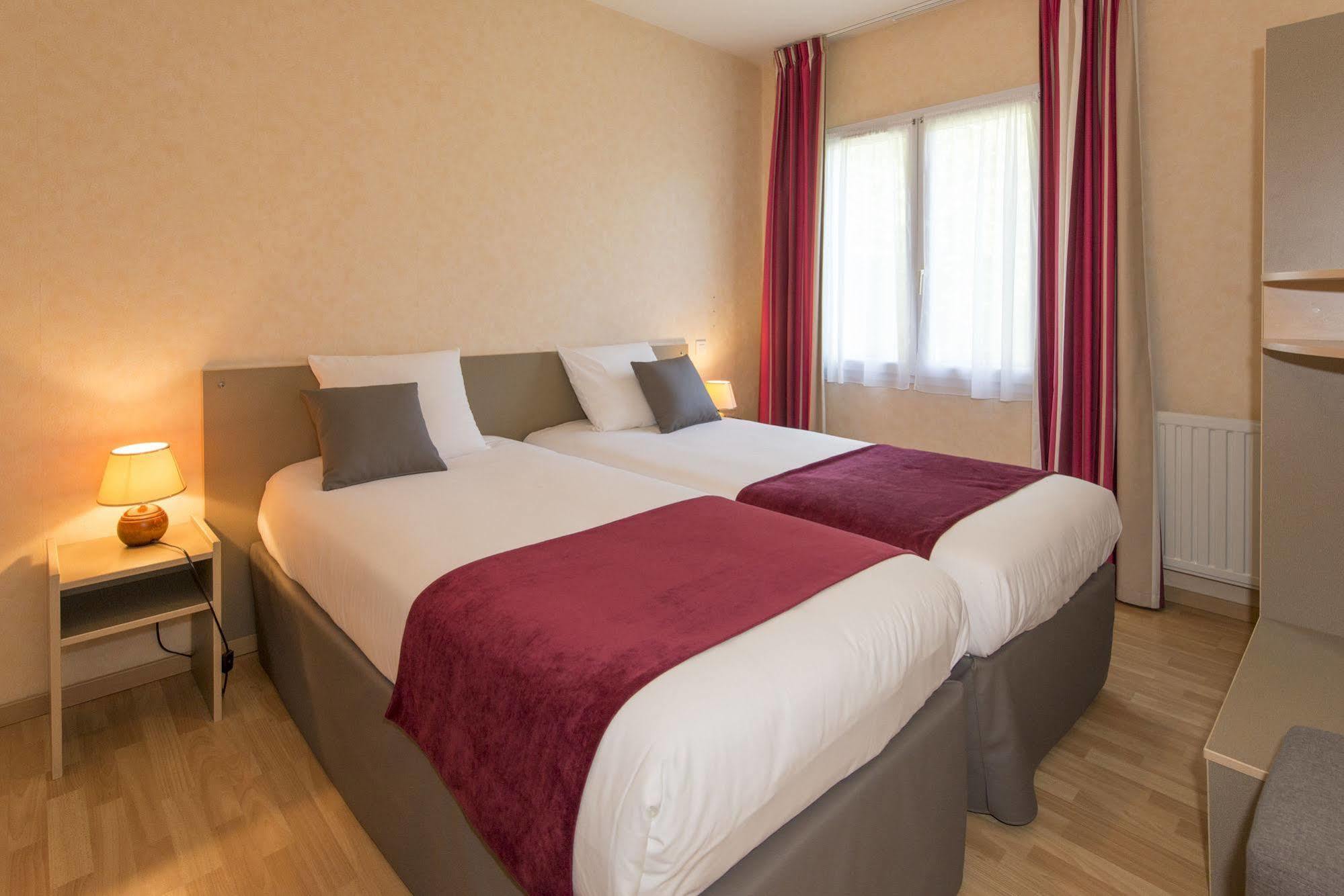 The Originals City, Hotel La Saulaie, Saumur Ouest Doué-la-Fontaine Zewnętrze zdjęcie